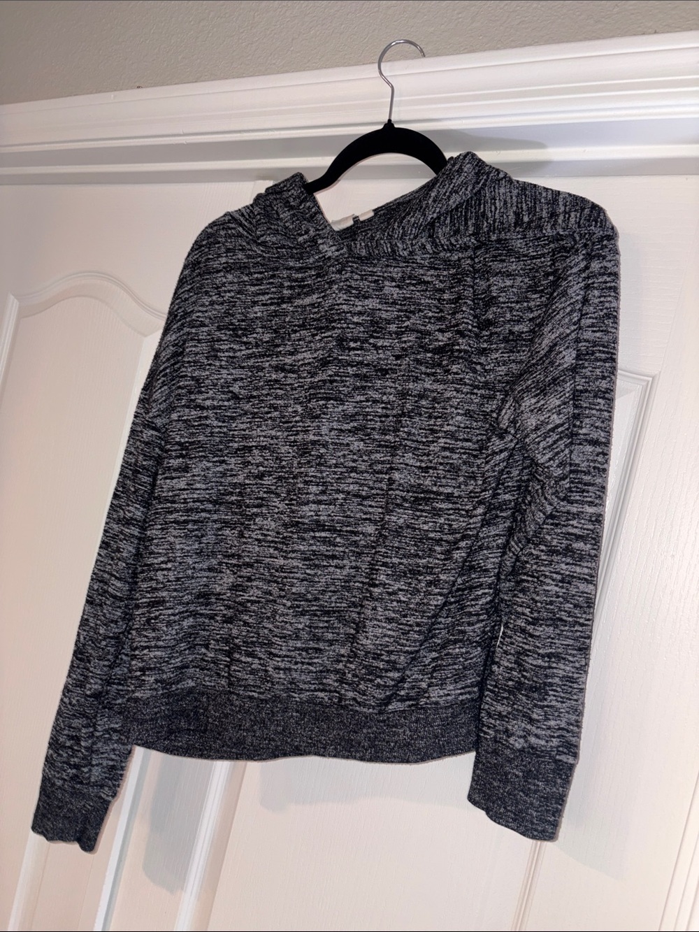 GAP Women's Black & Gray Marled Hooded Pullover size small